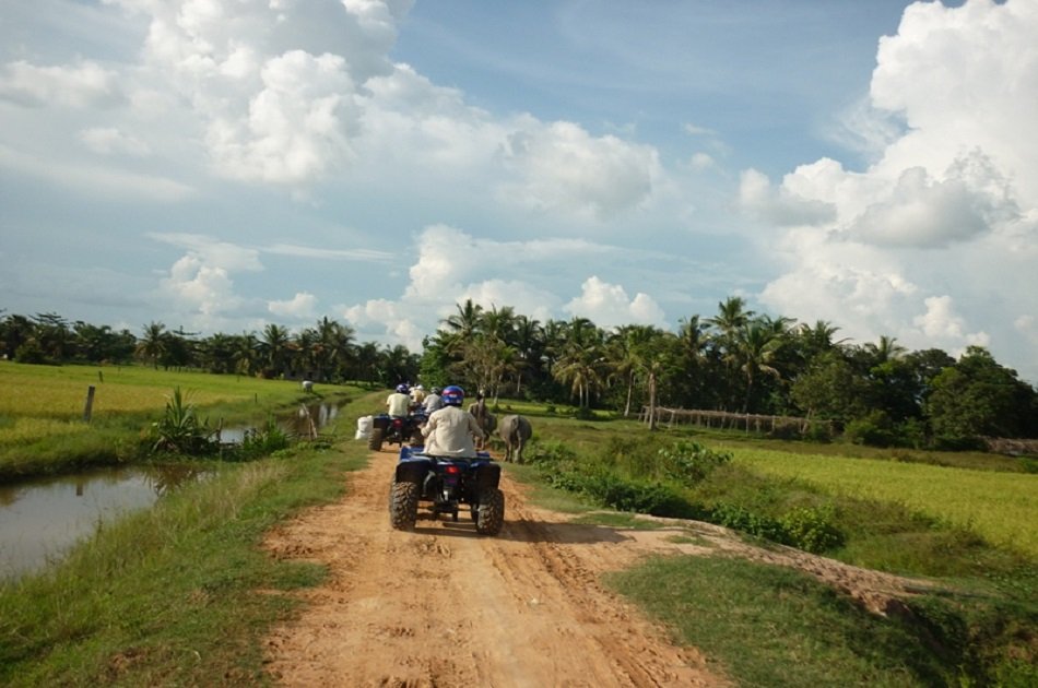 Full Day in Siem Reap With Quadbike