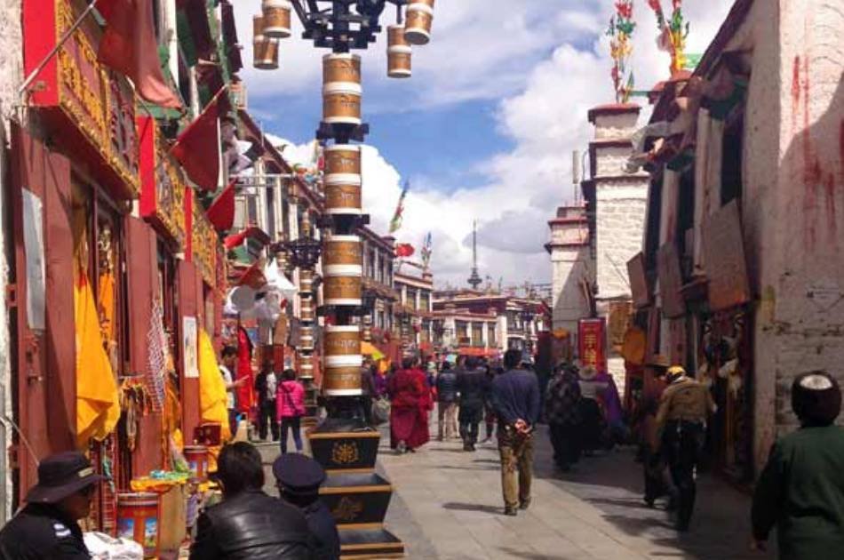 8 Days Central Tibet and Namtso Small Group Tour