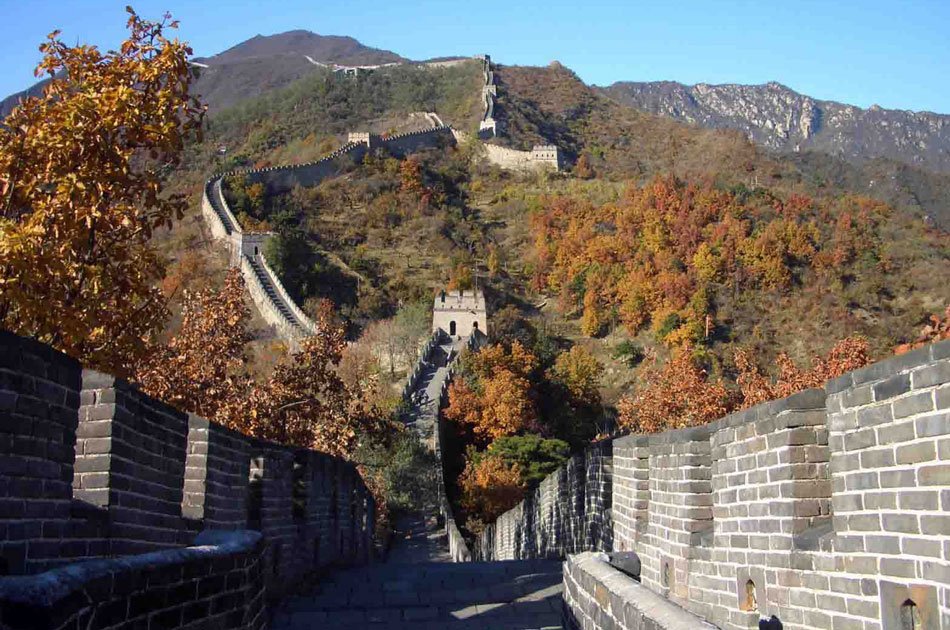 Hiking Group Day Tour of Mutianyu Great Wall from Beijing