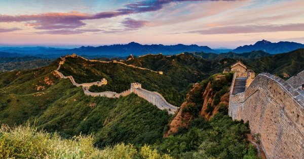 Jinshanling East to Simatai West Great Wall Full-Day Hiking