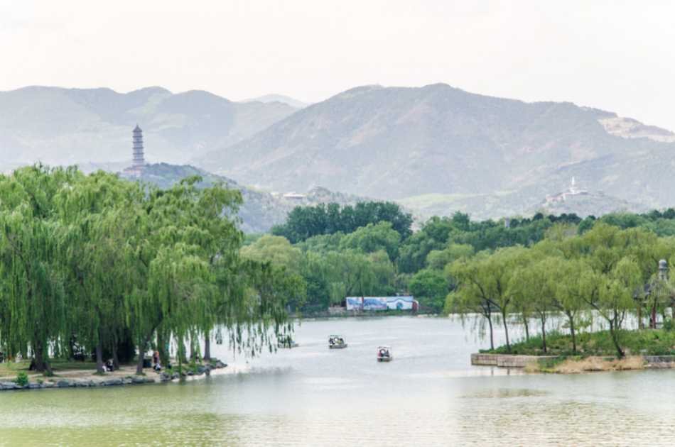 Private Tour of Badaling Great Wall and Summer Palace in Beijing