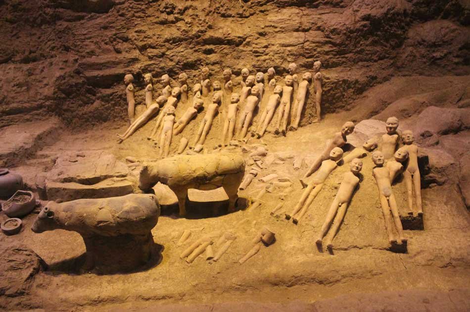The Magnificent Legacy of Qin And Han Dynasties in Xian on a Private Tour