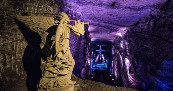 Private tour of Salt Cathedral in Zipaquira