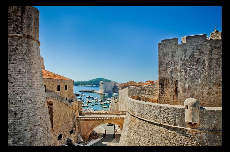 A Scenic Private Tour of Dubrovnik and its Countryside