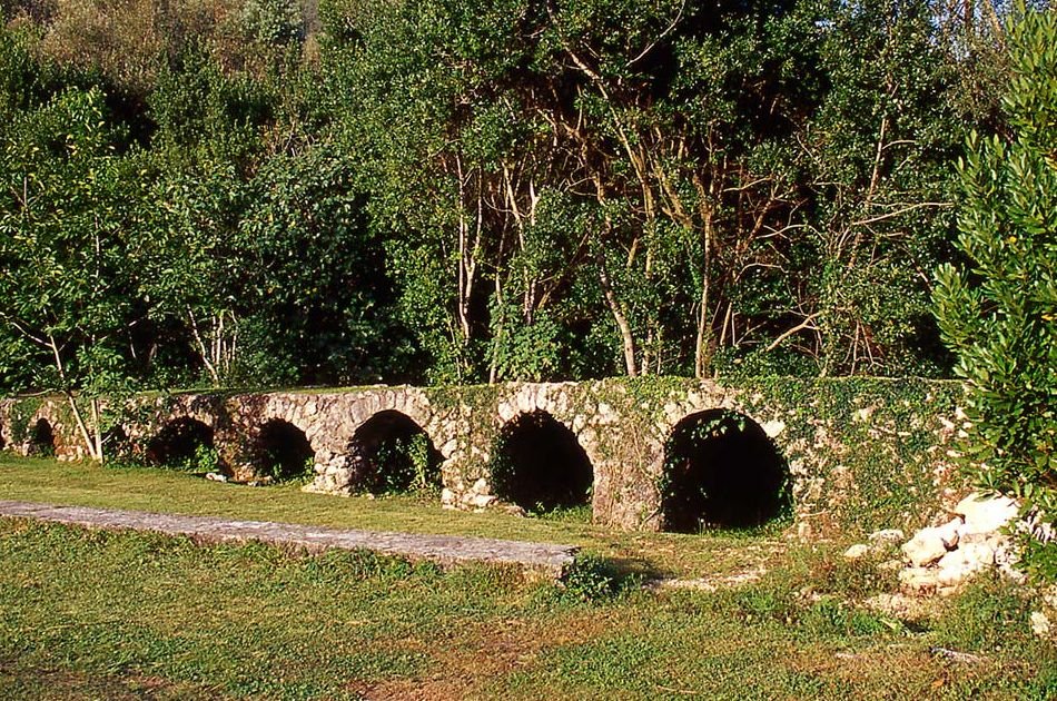 A Scenic Private Tour of Dubrovnik and its Countryside