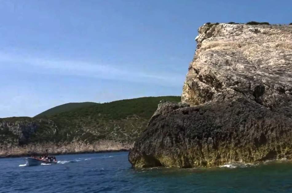 Blue Cave and Hvar Full Day Trip