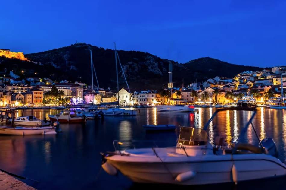 Blue Cave and Hvar Full Day Trip