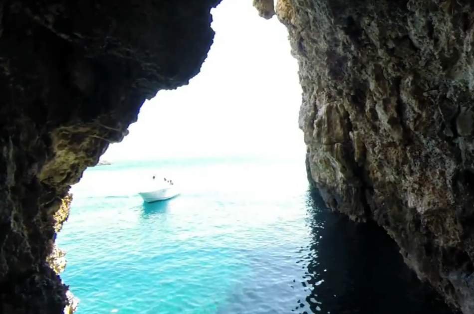 Blue Cave and Hvar Full Day Trip