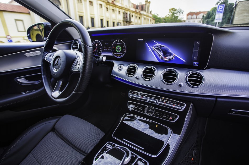 4 Hour Prague Tour with Private Car