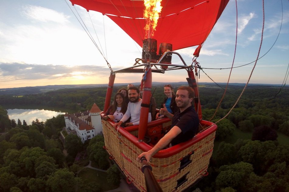 Hot Air Balloon Rides From Prague