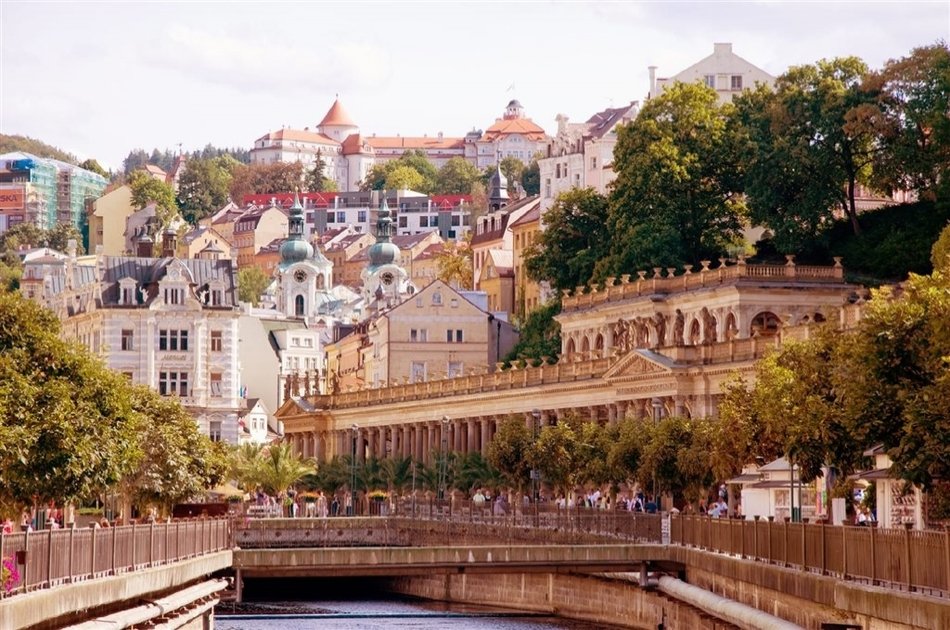 Private Day Trip from Prague to Karlovy Vary
