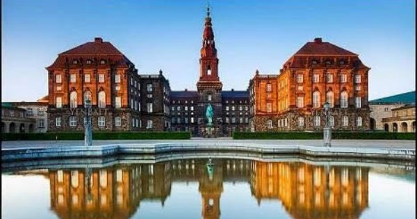 Copious of Attractions to See on this 3 Hour Copenhagen Walking Tour