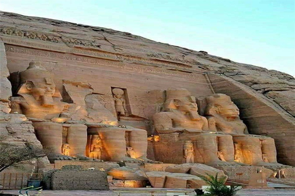 11 Days 10 Nights Egypt Holiday Travel Package to Cairo Aswan Luxor & Hurghada