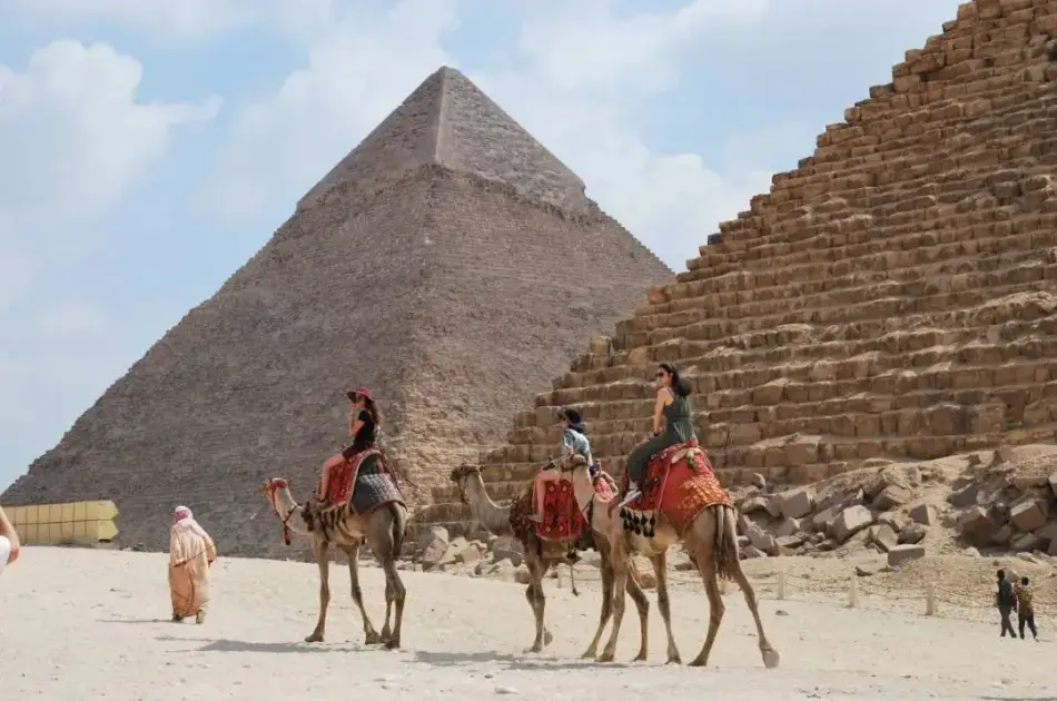 6 Day Ancient Egypt & Sightseeing in Alexandria From Cairo