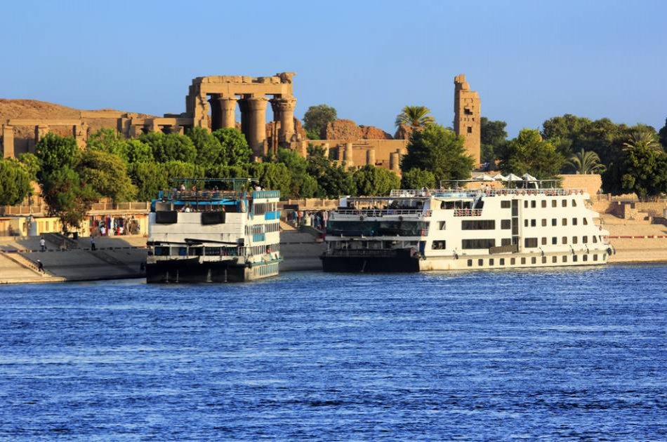 7 Days Land of the Pharaohs with Nile Cruise Group Tour
