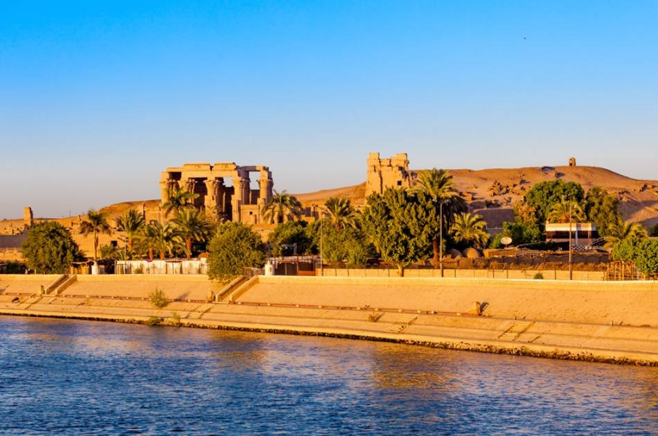 7 Days Land of the Pharaohs with Nile Cruise Group Tour