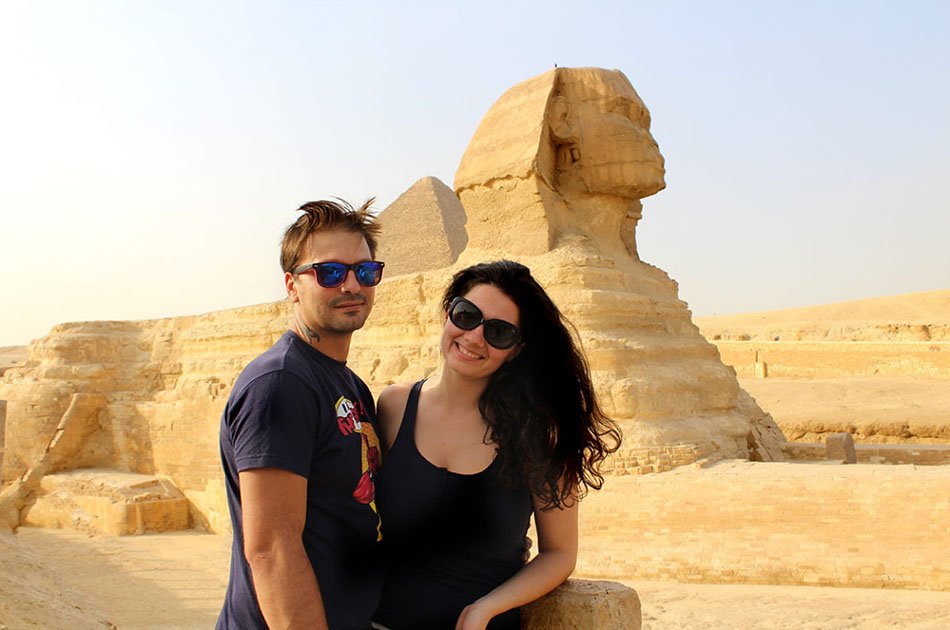 8-Hours Private Tour to Giza Pyramids, Sphinx, Sakkara Pyramids and Memphis