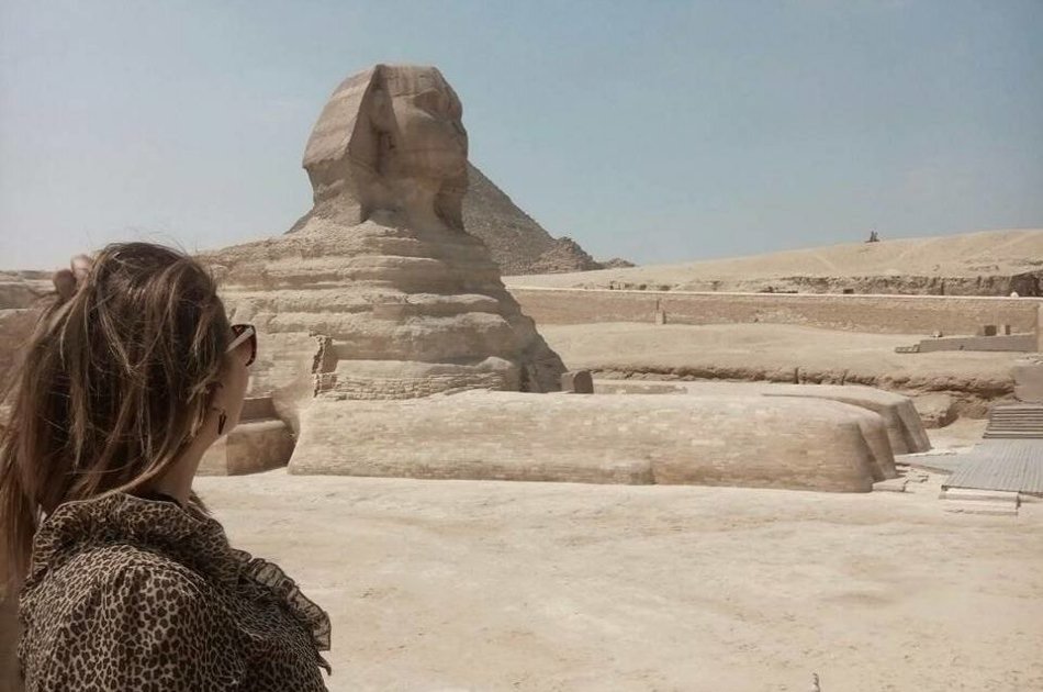 Be in Awe on a Private Day Tour of the Giza Pyramids, Sphinx and Egyptian Museum