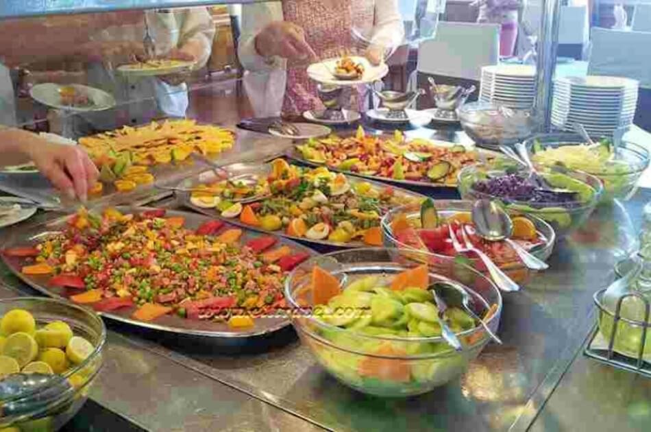 Cairo Cruise Lunch on the 5 Star Nile Cruise