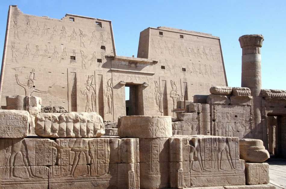 Day Excursion to Edfu & Kom Ombo Temples from Marsa Alam