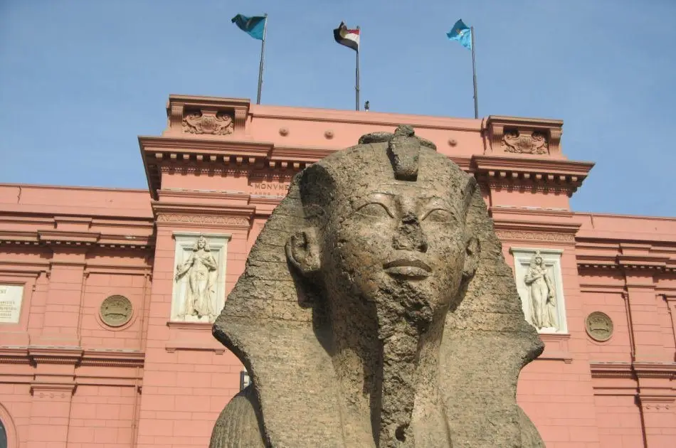 Day Tour to the Egyptian Museum