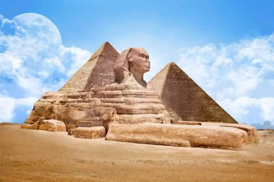 Full Day Egyptian Museum & Pyramids Private Tour