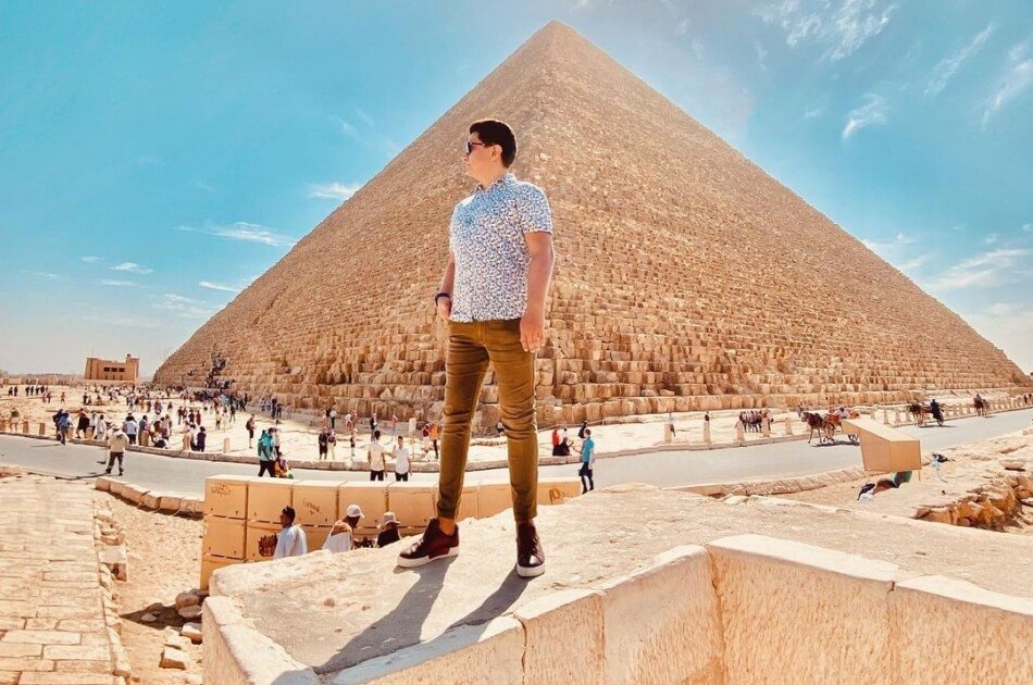 Great Pyramids & Sphinx, Saqqara Step Pyramids and Dahshour From Cairo