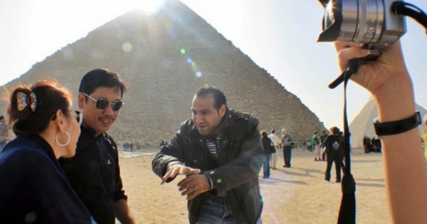 Habibi Offer 2 Day Private Tour of Cairo & Giza