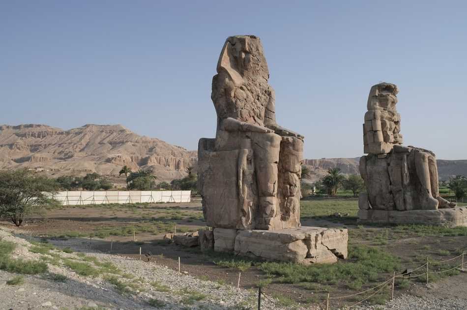 Luxor Private Full Day Tour: Valley of Kings & Queens, Hatchepsut Temple, Medinet Habu, Tombs of Nobles and Colossi of Memnon