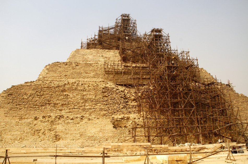 Private Day Tours of Memphis, Steps Pyramid, Sakkara, Giza Pyramids and Sphinx