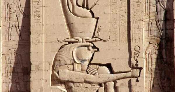 Private Full Day Excursion: Edfu & Kom Ombo from Luxor