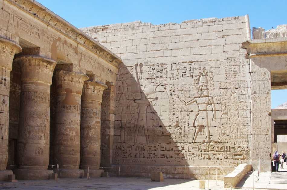 Private Half Day Tour of Medinet Habu , City Monastery and Tombs of Nobles From Luxor