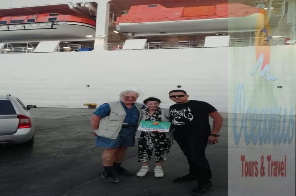 Private Limousine Transfer From Luxor To Hurghada