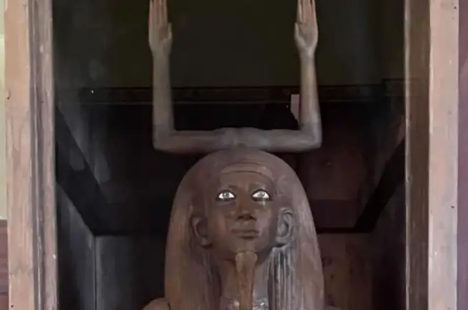 Private Tour to Giza Pyramids and The Egyptian Museum