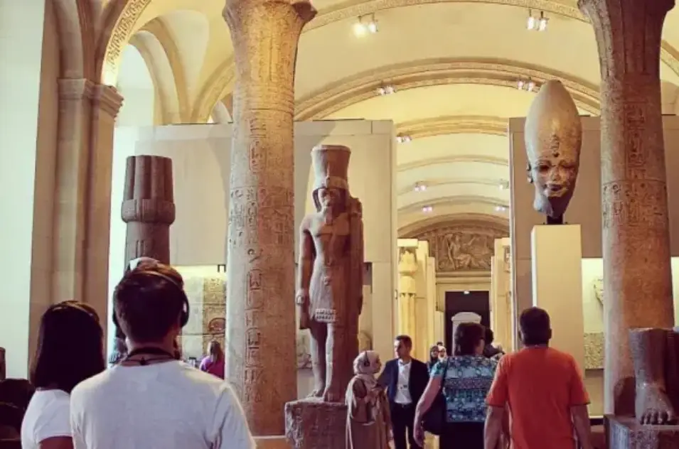 Private Tour to Giza Pyramids and The Egyptian Museum