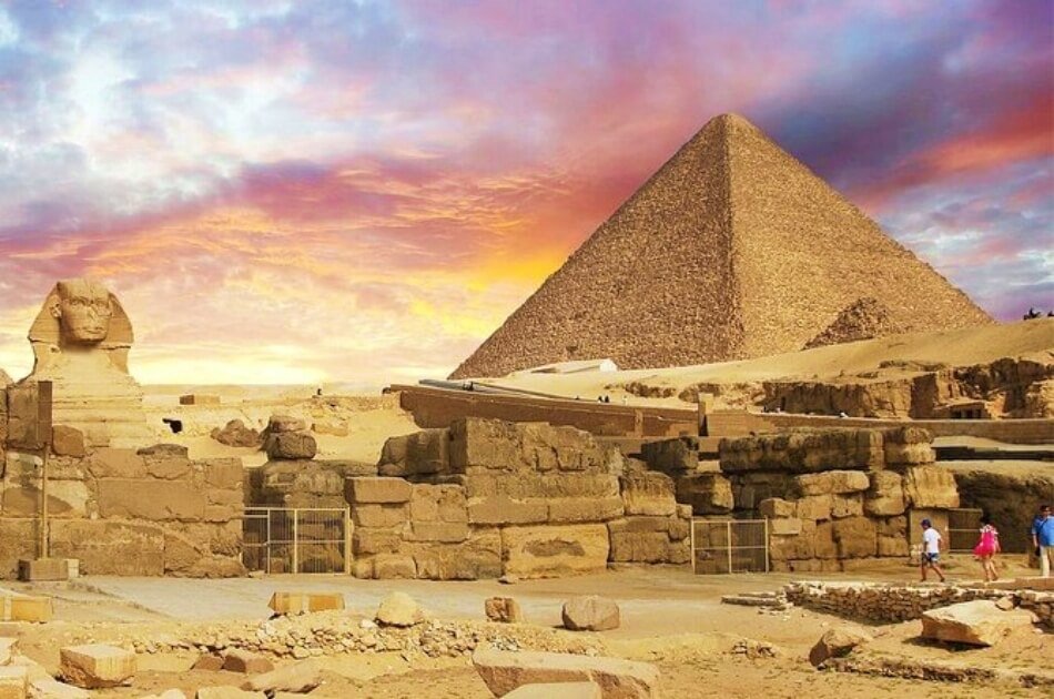 Private Tour to Giza Pyramids