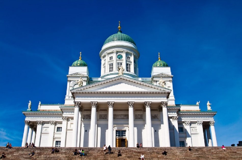 3 Hour Sightseeing Tour from Airport to Helsinki City