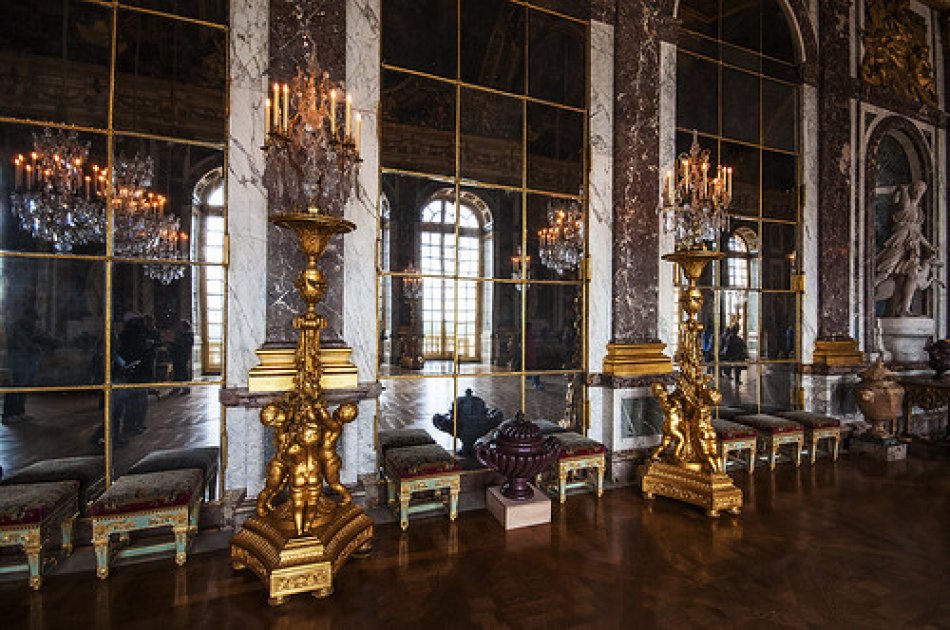 Audio Guided Tour of the Palace of Versailles and Access to the whole Estate