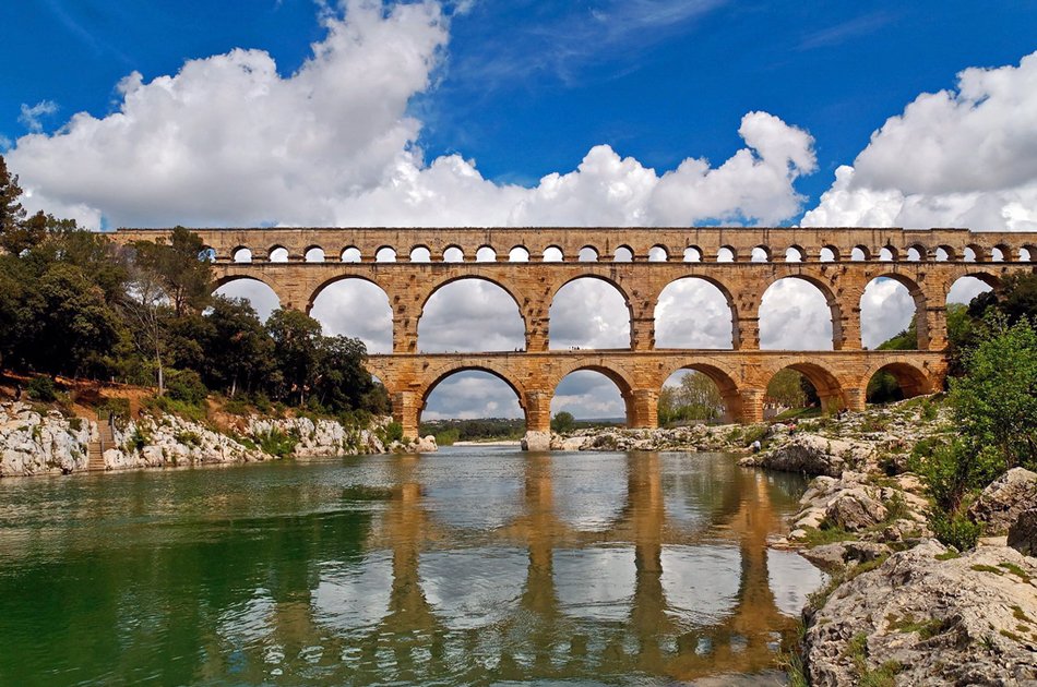 Experience Great Provence On a Private Tour from Avignon