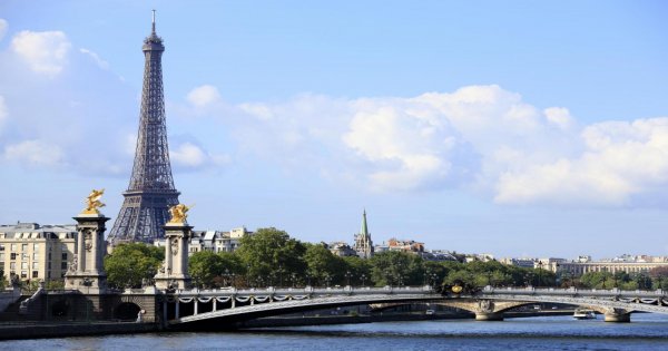 Skip-the-Line Eiffel Tower & Seine River Cruise