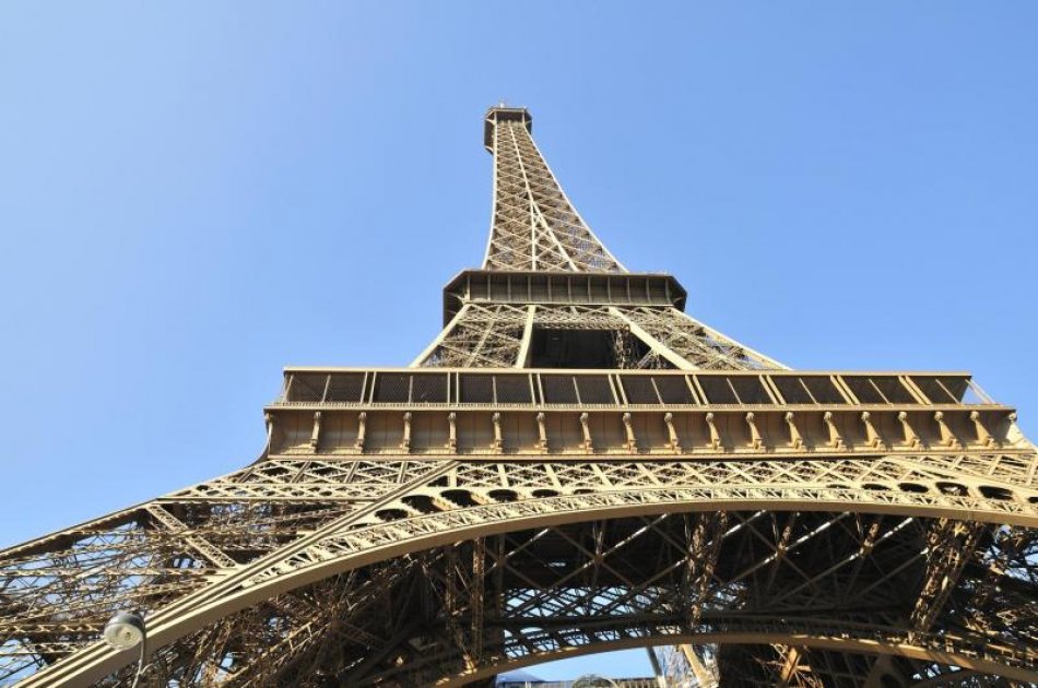 Skip-the-Line Eiffel Tower & Seine River Cruise