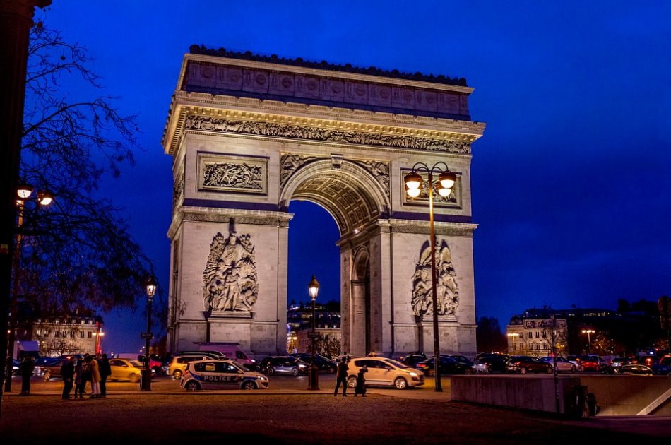 Skip-the-Line Eiffel Tower Tour