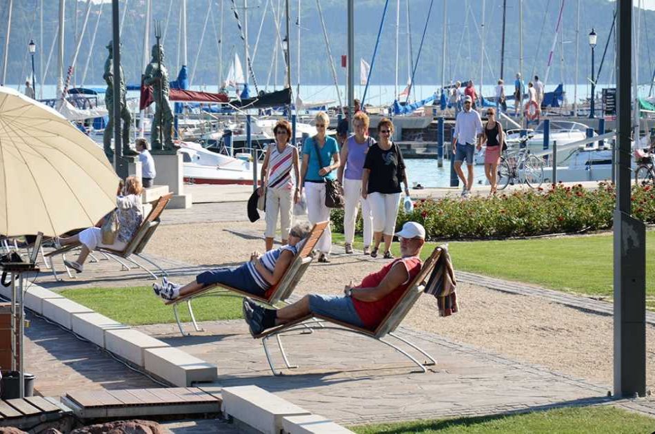 Private Lake Balaton & Herend Tour