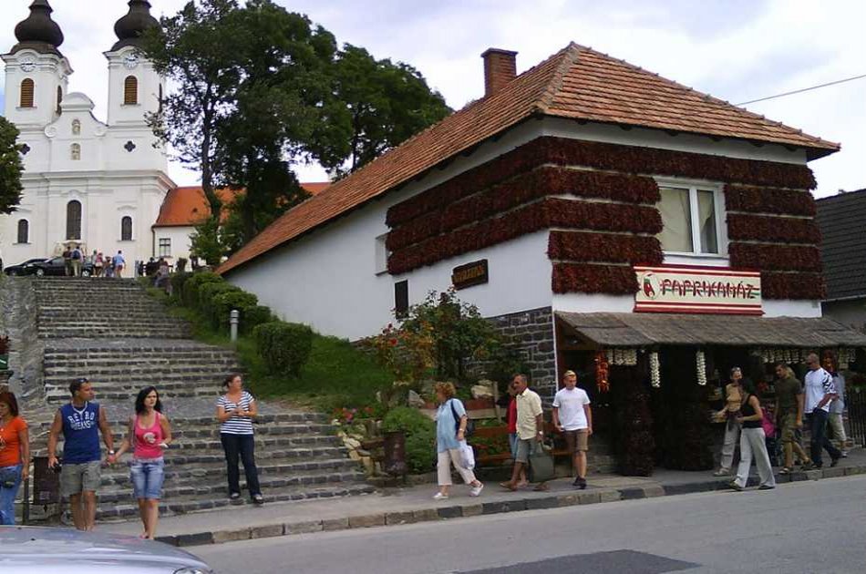 Private Lake Balaton & Herend Tour