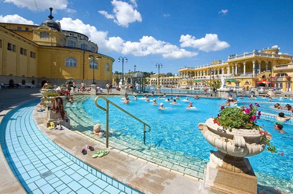 Széchenyi SPA - Skip the line Tickets with Optional Pick Up in Budapest