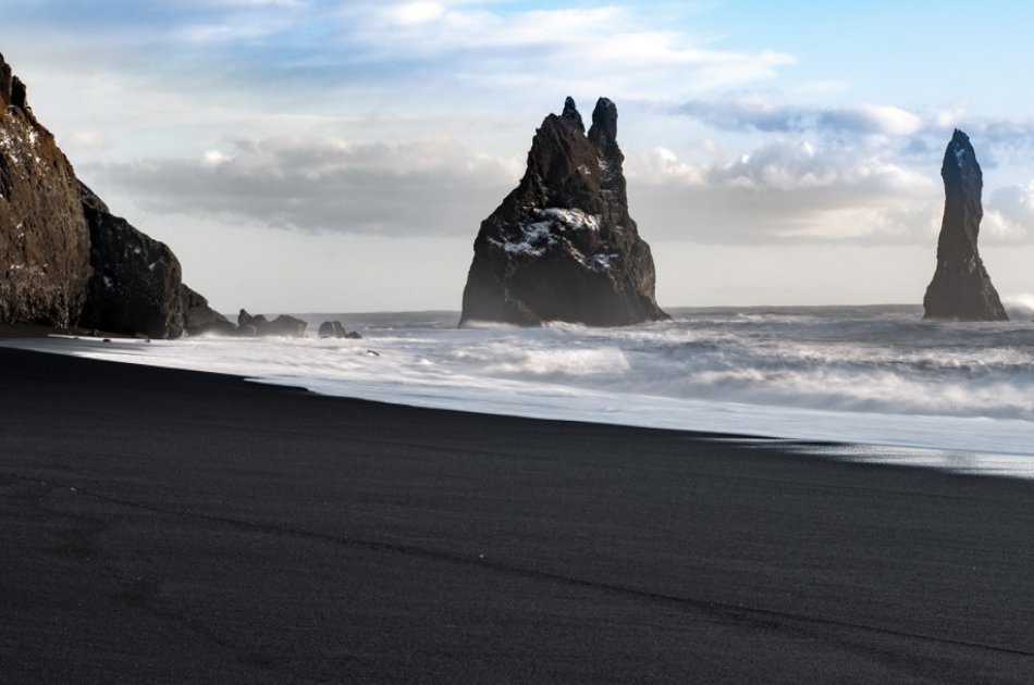 South Iceland & Black Sand Beach Private Tour
