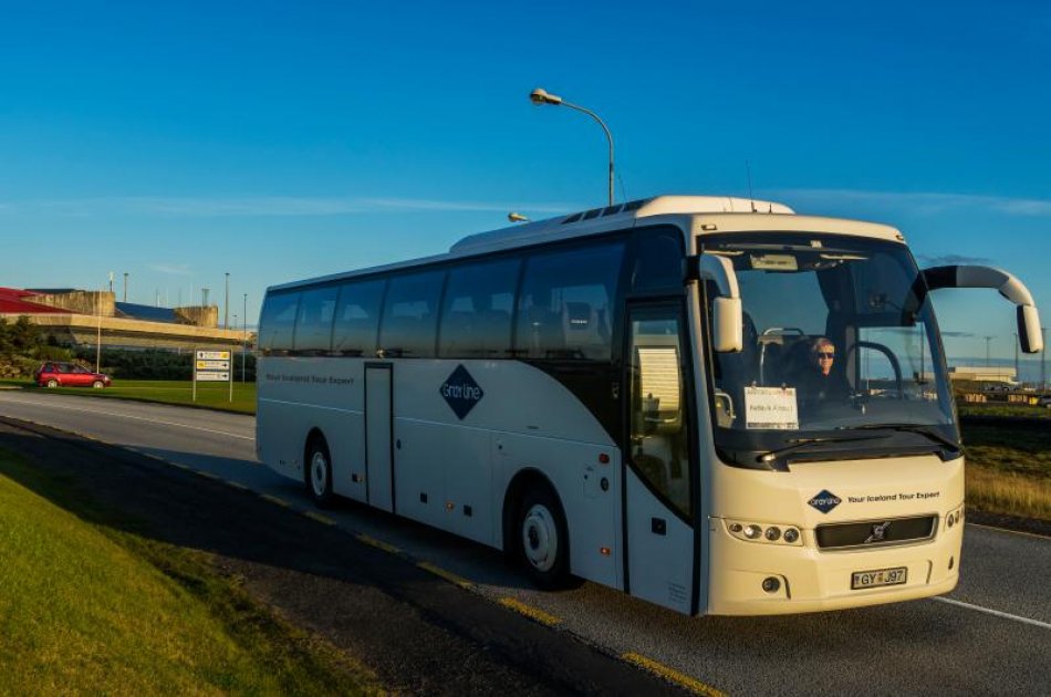 Transfer from Keflavik Airport to Reykjavik Hotels