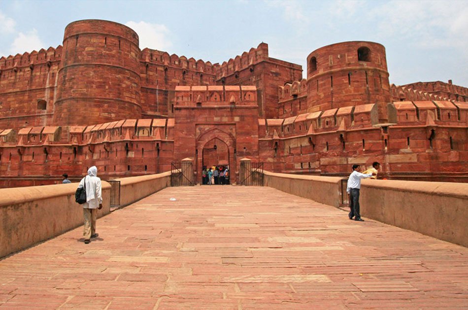 1 Day Delhi and 1 Day Agra with Taj Mahal Sunrise Private Tour