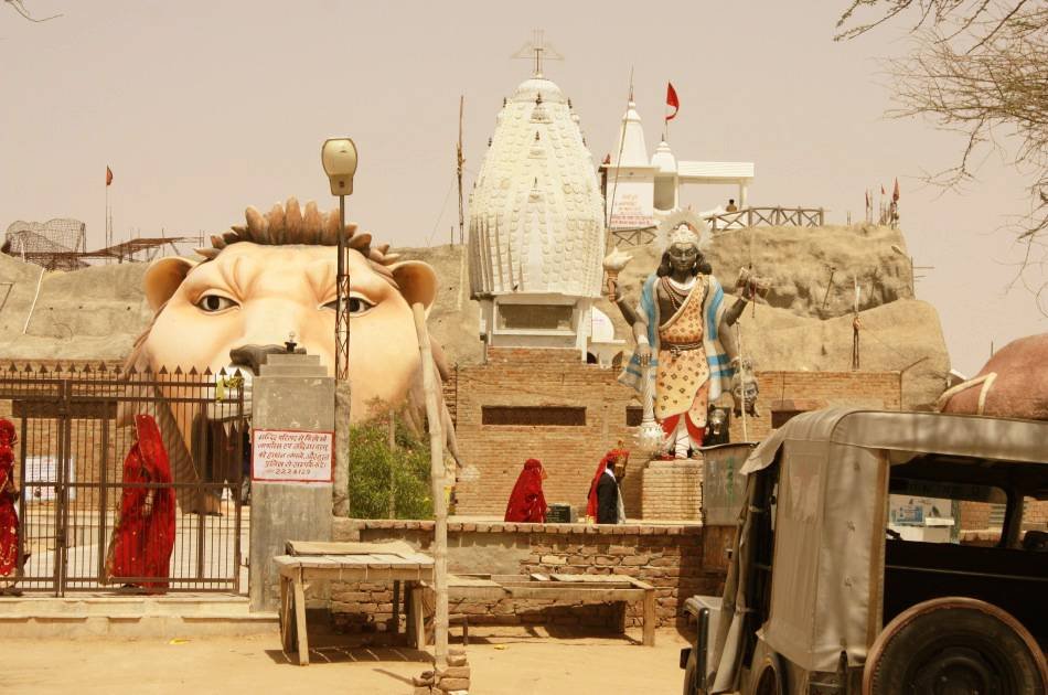 10 Days in Rajasthan - Hotel and Car Inclusive Private Tour