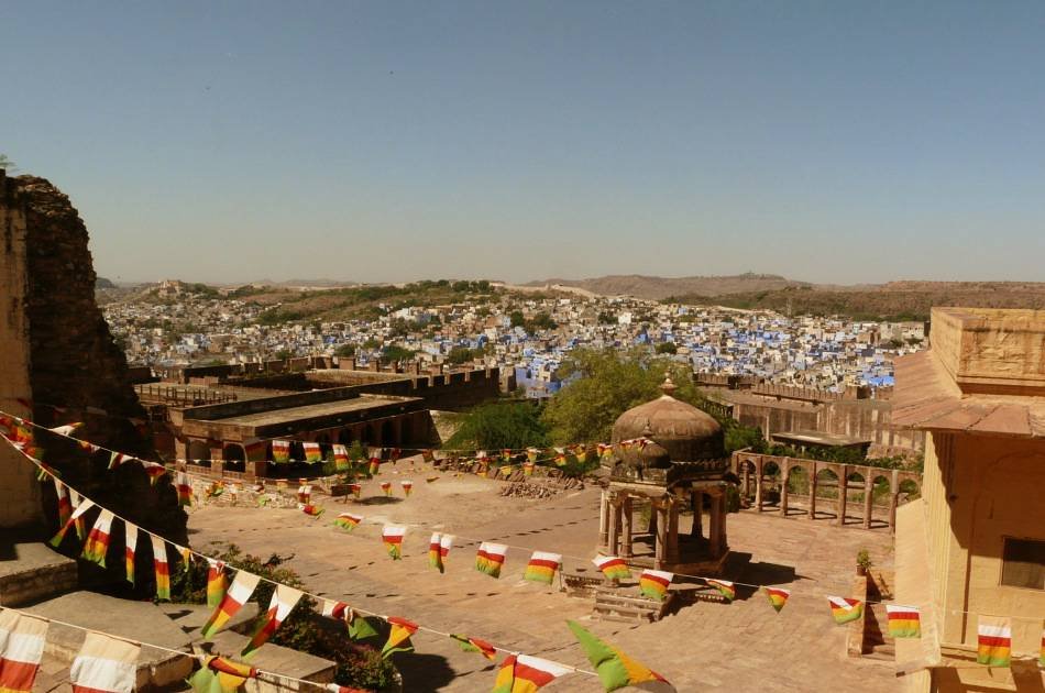 10 Days in Rajasthan - Hotel and Car Inclusive Private Tour